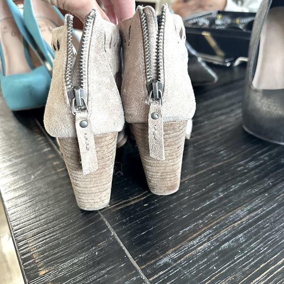 Not Rated open toe ankle booties - Picture 5 of 5